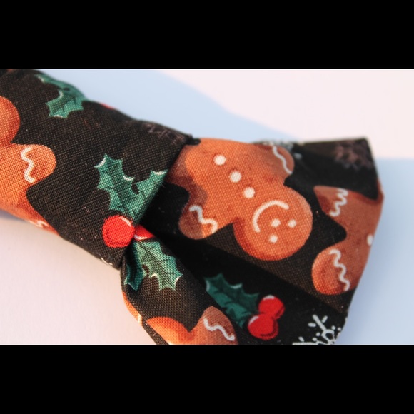 Christmas Bow - Picture 5 of 6